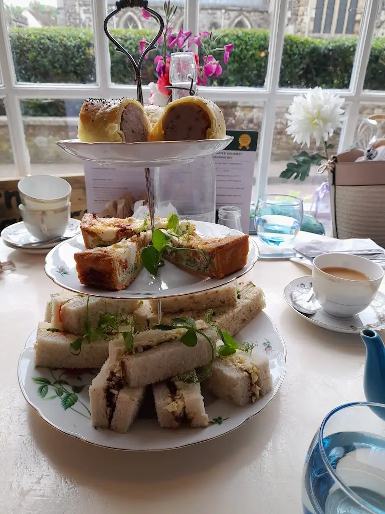 Menu_Number 9 on the green_Wimborne Minster_image_5