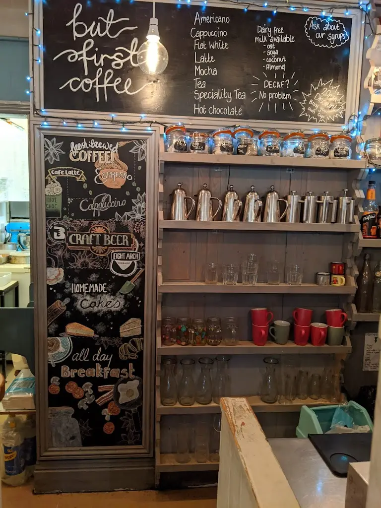 Menu_Cloisters_Wimborne Minster_image_4