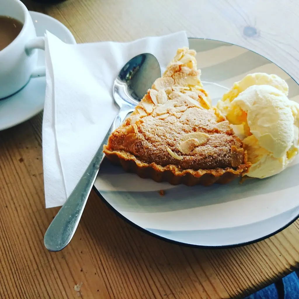 Menu_Cloisters_Wimborne Minster_image_8