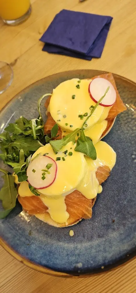 Stefan_Cloisters_Wimborne Minster_review