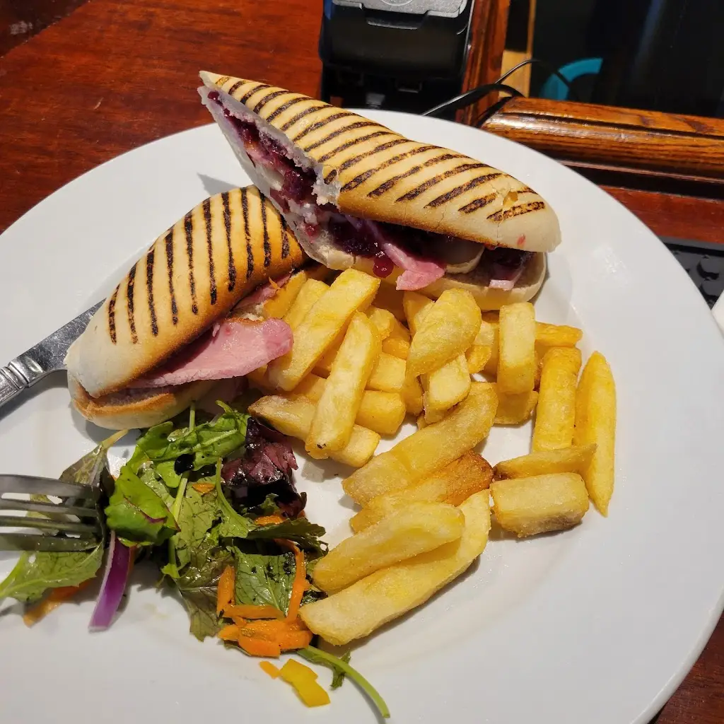 Charlotte S King_White Hart_Wimborne Minster_Bewertung