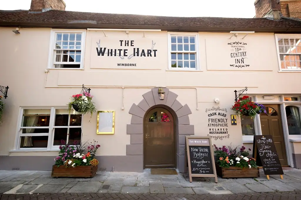 White Hart_Wimborne Minster_slider_image_1