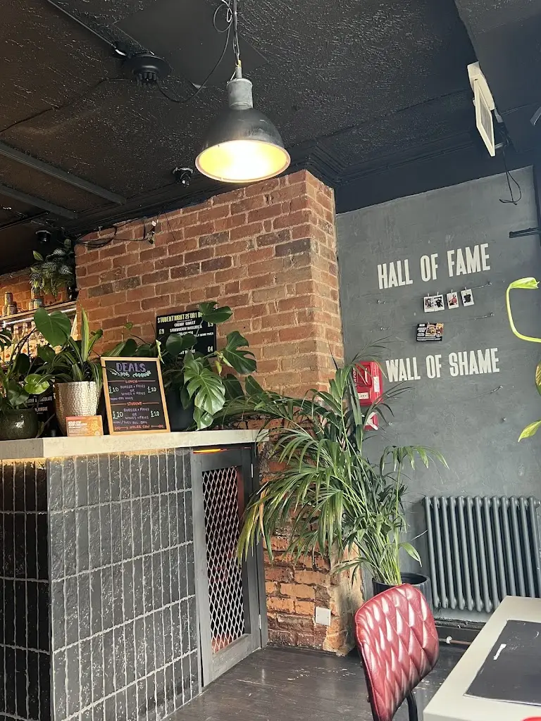 Josh Evans_Holee Cow_Winchcombe_review