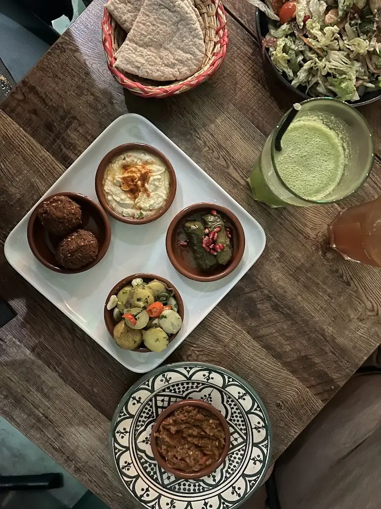 Menu_Casablanca Restaurant_Winchcombe_image_9