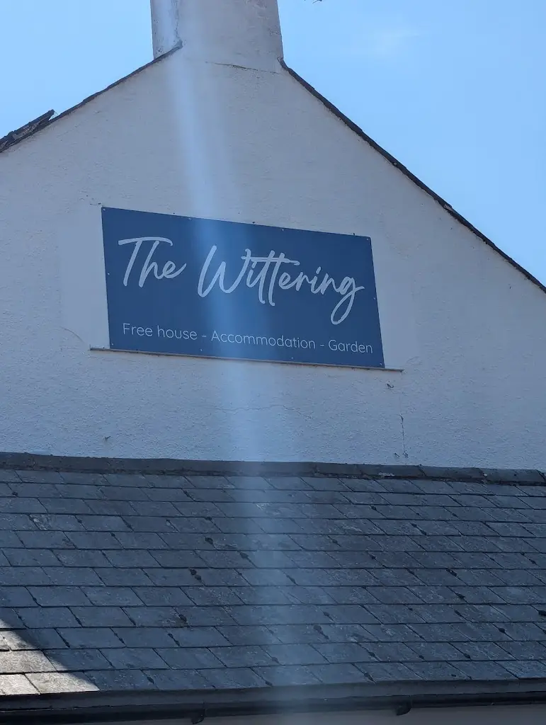 Moni C._The Wittering_Wittering_review