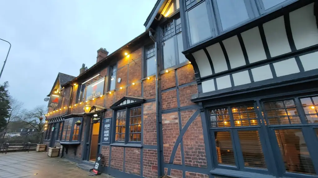 Peter Shallcross_The Red Lion, Winsford_Winsford_reseña