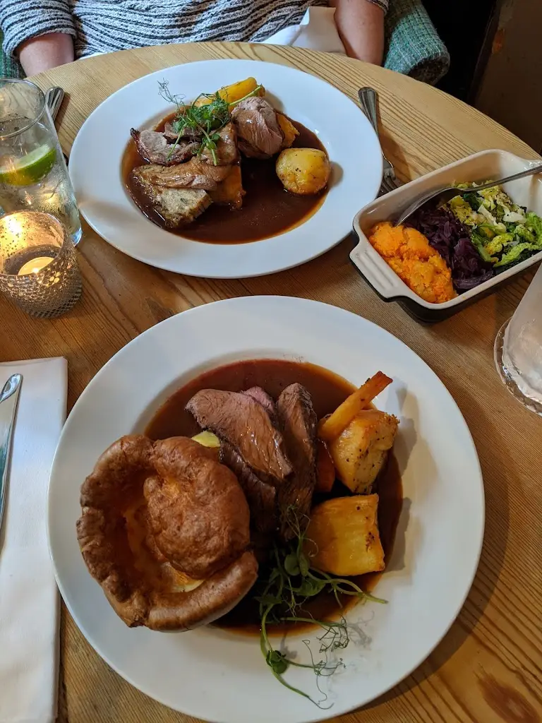 Menu_The Red Lion_Woking_image_6