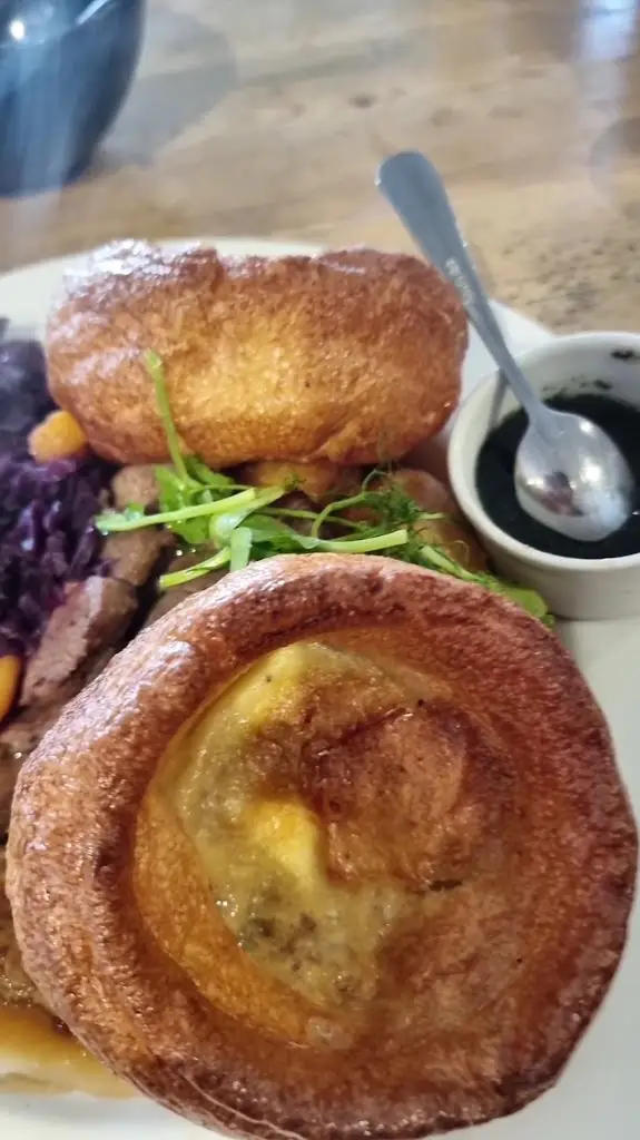 The Red Lion_Woking_slider_image_2