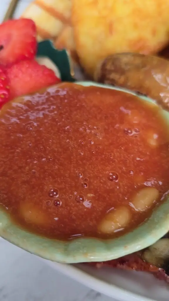 Grzegorz Bajorski_Dreams_Wigston Magna_review