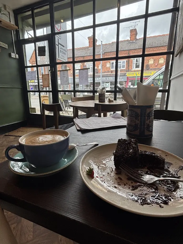Ahmed Tarek_Tree House Cafe_Wigston Magna_review