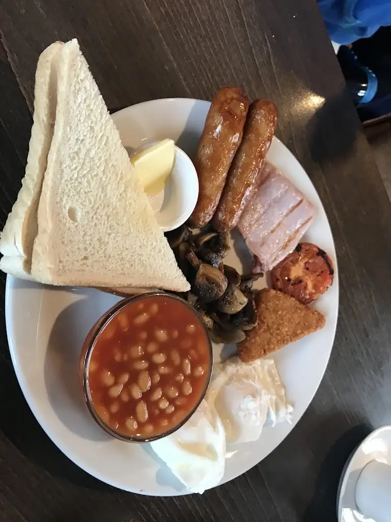 Menu_The Chartwell Arms_Wigston Magna_image_1