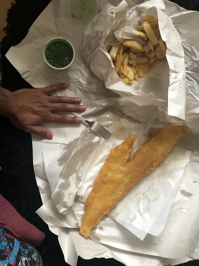 Jim_Olympus Fishbar_Wigston Magna_review