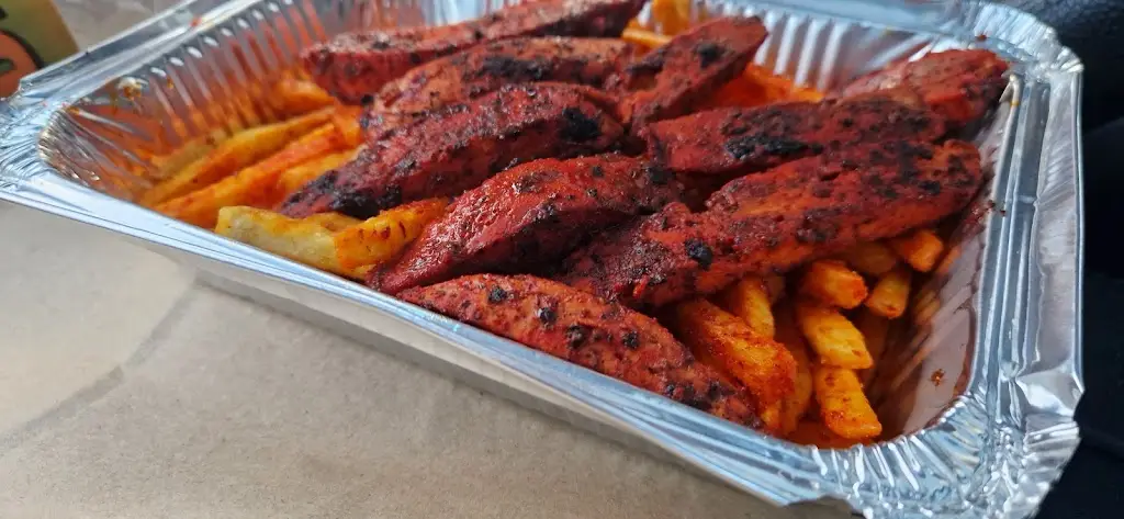 Samta Shah_Dhil's_Wigston Magna_recensione