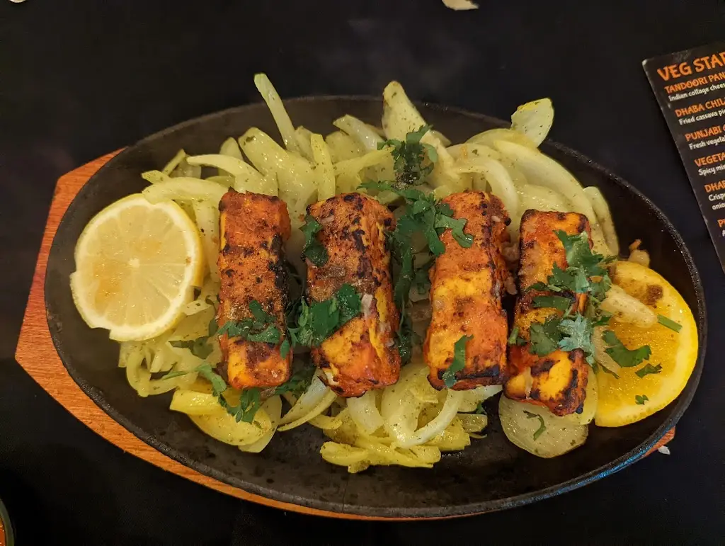 Menu_Kitchen Royale Crawley_Bewbush_image_7