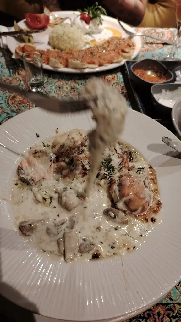 DISCOVER DA COSTA_Turkuaz Restaurant Crawley_Bewbush_review