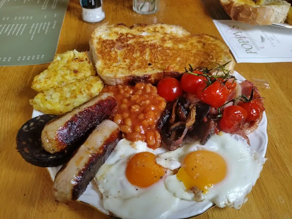 Poppy’s Winterton-on-Sea_Winterton_slider_image_3