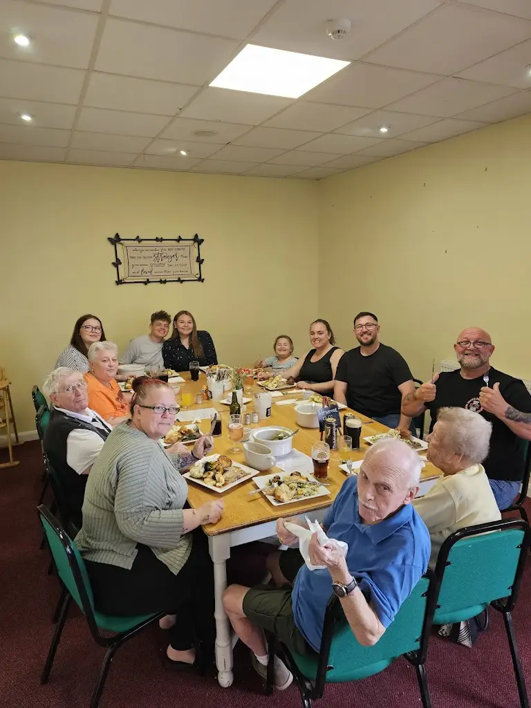 Nathan Sanderson_RANGERS CAFE BAR ROOM FUNCTION_Winterton_recensione