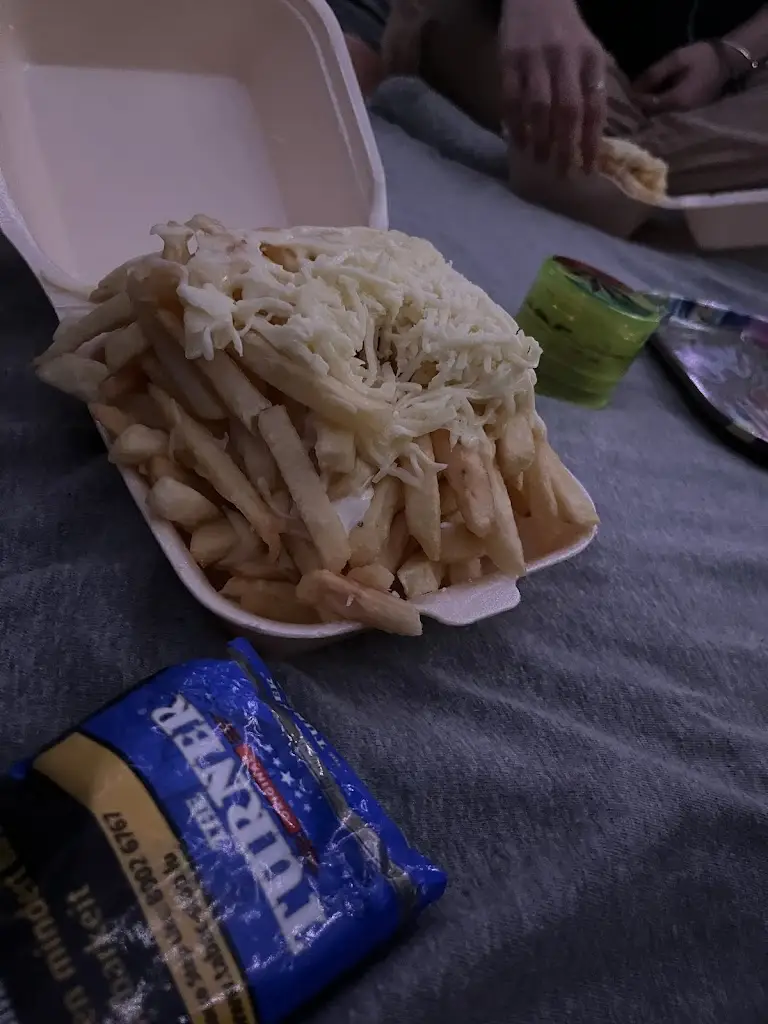 Menu_Pizza Hot_Winterton_image_7