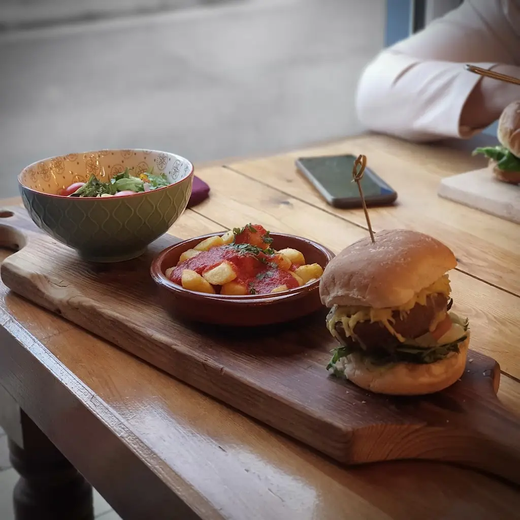 Lorraine jarvis_Squires Bar Wombwell_Wombwell_recensione