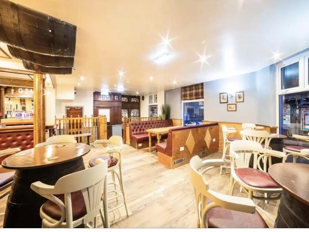 Squires Bar Wombwell restaurant in Wombwell