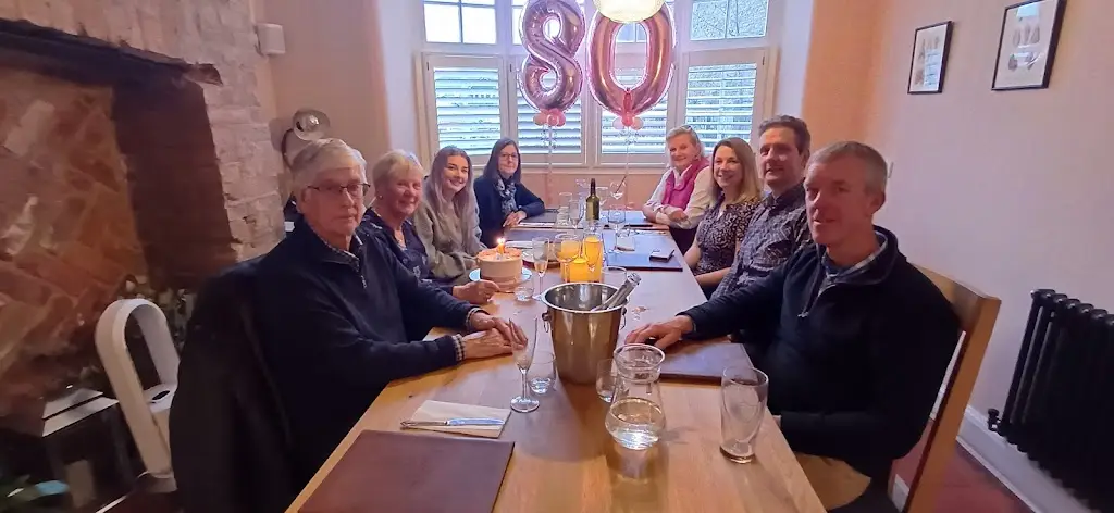 Kay Mason_Nags Head_Wollaston_recensione