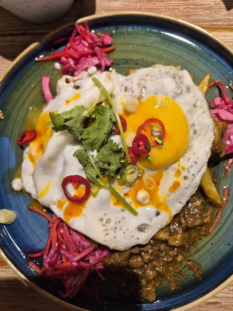 Robert Rivera_Turtle Bay Crawley_Bewbush_review