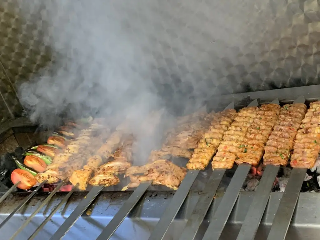 Ottoman kitchen Woburn sands_Woburn Sands_slider_image_3