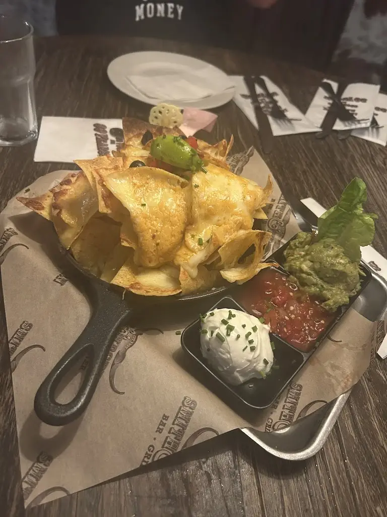 kelly-anne richards_Smith & Western | Tilgate Park_Bewbush_review