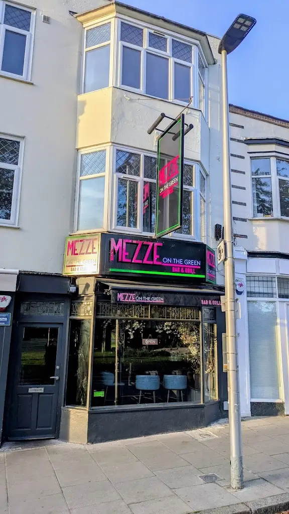 Mezze On The Green_Woodford Green_slider_image_1
