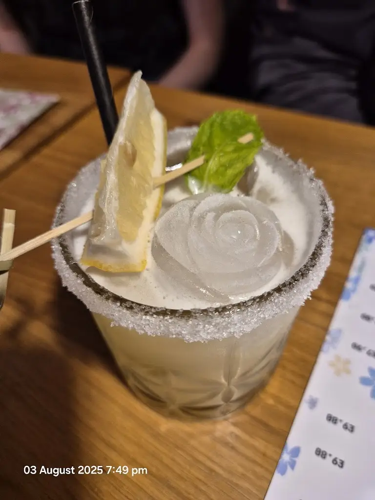 Tina Cooper_AKA Restaurant & Lounge_Witham_recensione