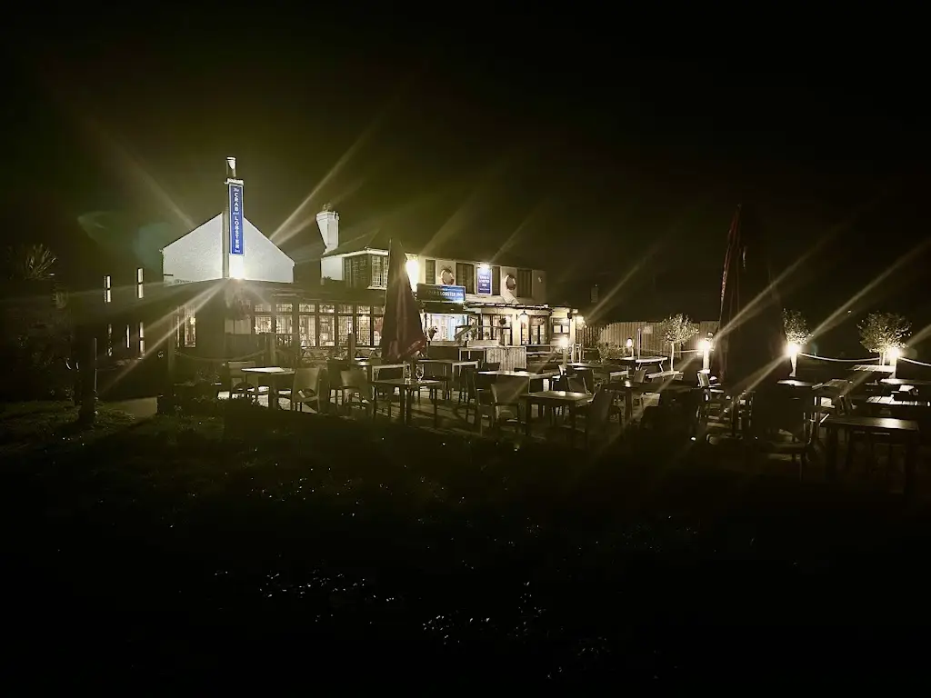 Chris Luckens_The Crab and Lobster Inn_Bembridge_review