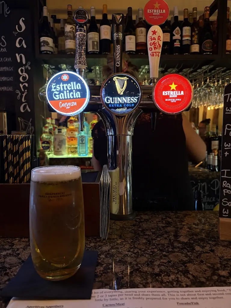 Adam Raymond_El Pulpo_Witham_review