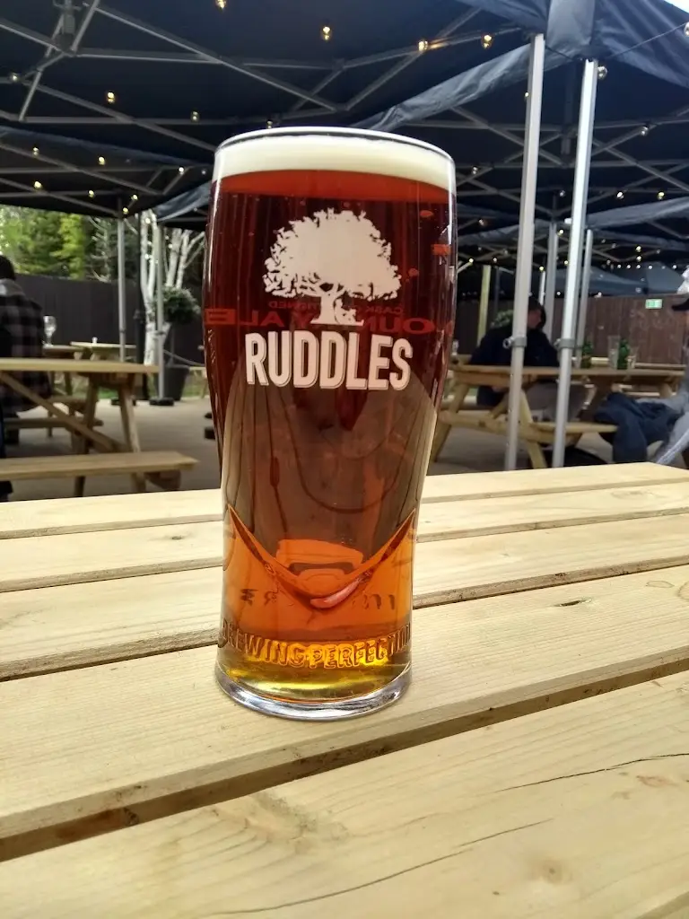 The Battesford Court - JD Wetherspoon_Witham_slider_image_3