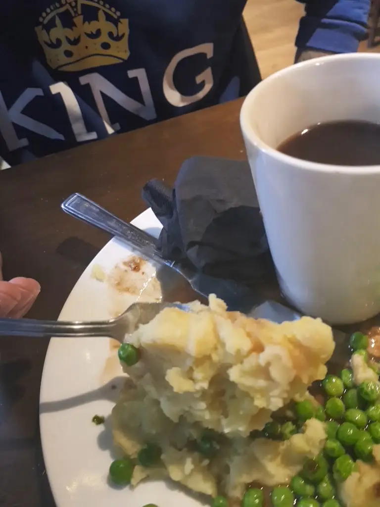 Rachael Walton_The George Social_Witham_review