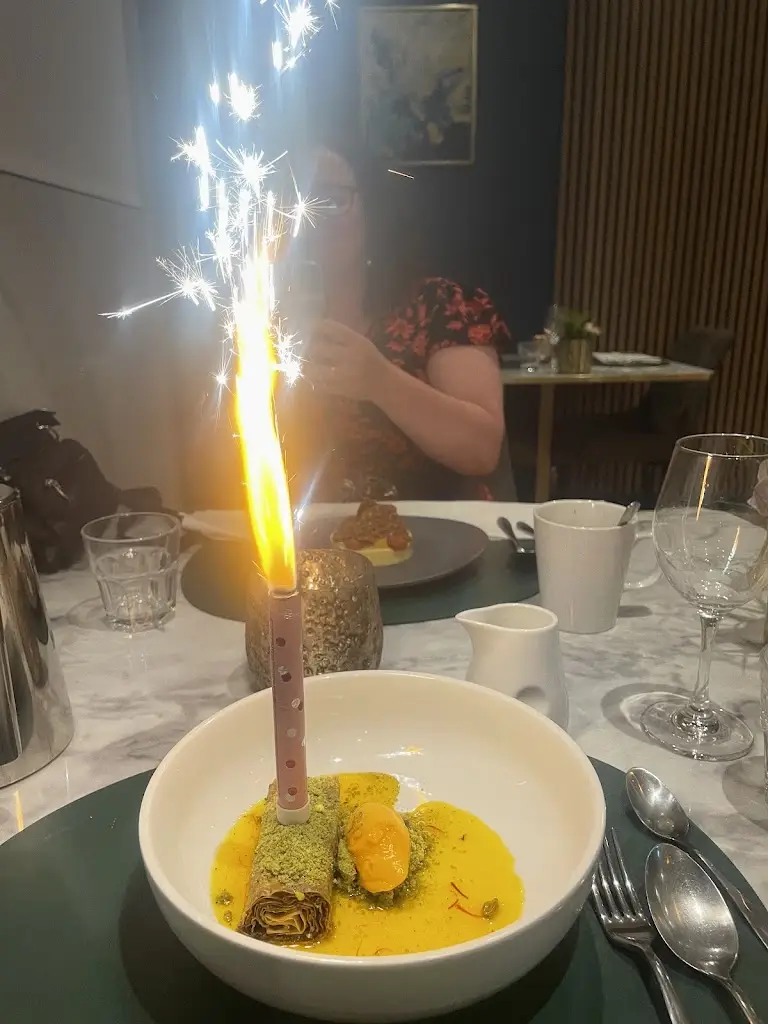 Menu_Ten Tables Restaurant_Wood Street Village_immagine_3