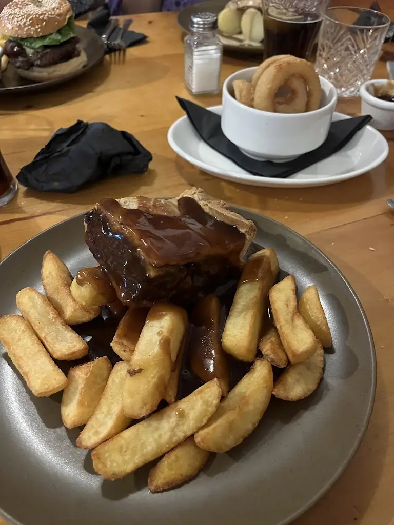 Esther F_The Propeller Inn_Bembridge_review