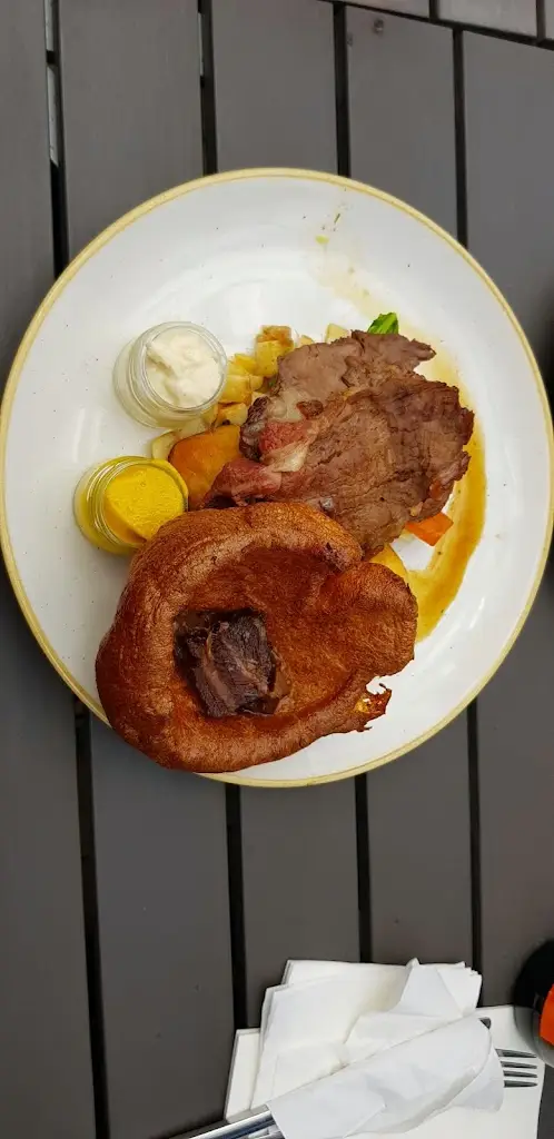 Menu_Worplesdon Place_Wood Street Village_immagine_9