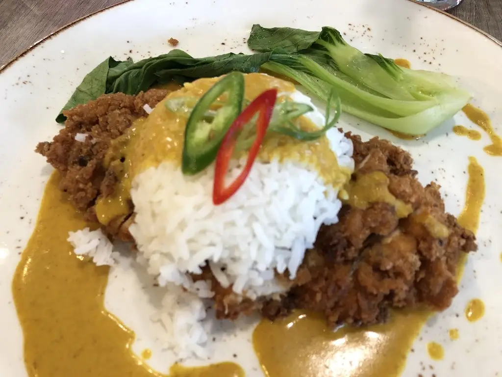 Menu_Lakeside Restaurant_Wood Street Village_image_6