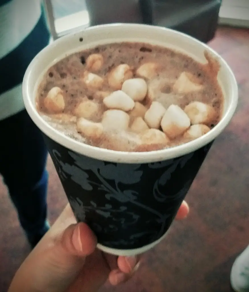 Menu_Lakeside Restaurant_Wood Street Village_image_7