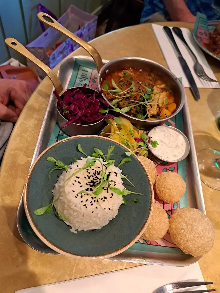 Kay Young_Bill's Guildford Restaurant_Wood Street Village_review