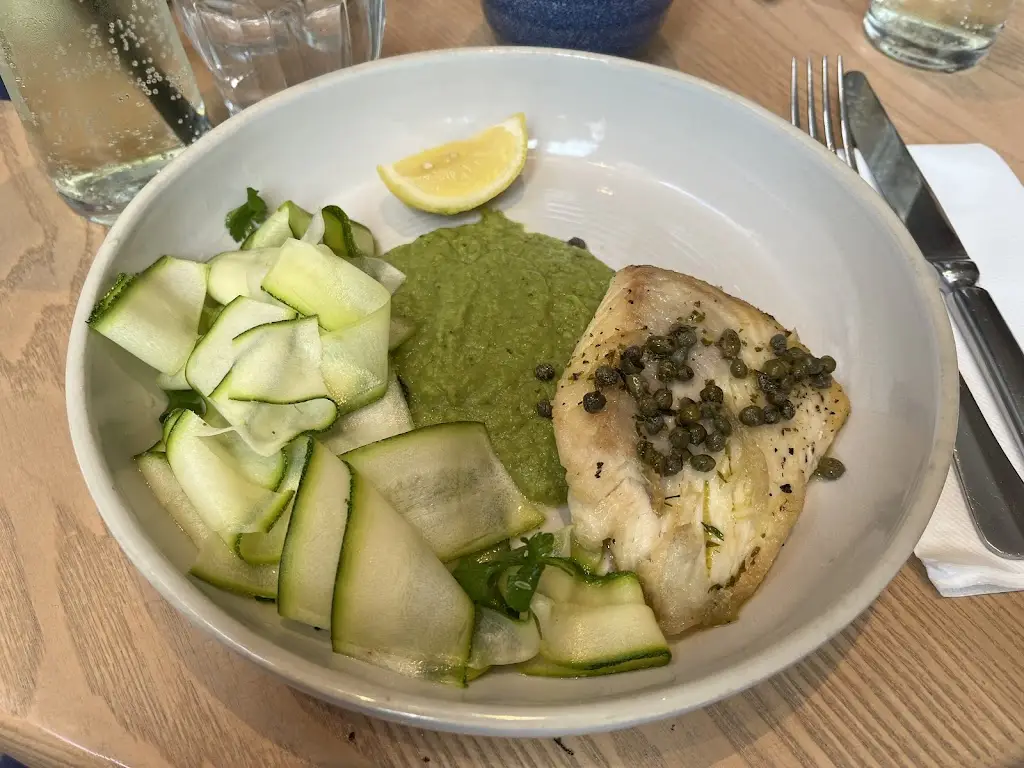 Patricia Luk_The Guildford Townhouse_Wood Street Village_review