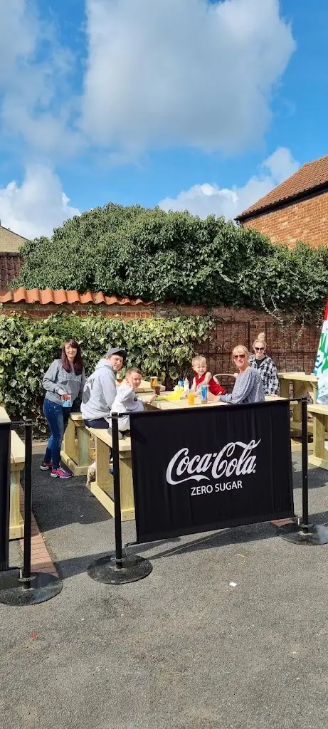 Carl Gaffney_The Doghouse_Wrawby_review