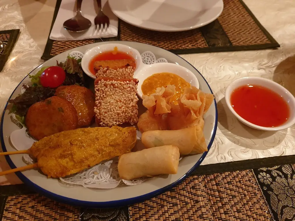 Menu_Orathai Restaurant_Wrea Green_immagine_5