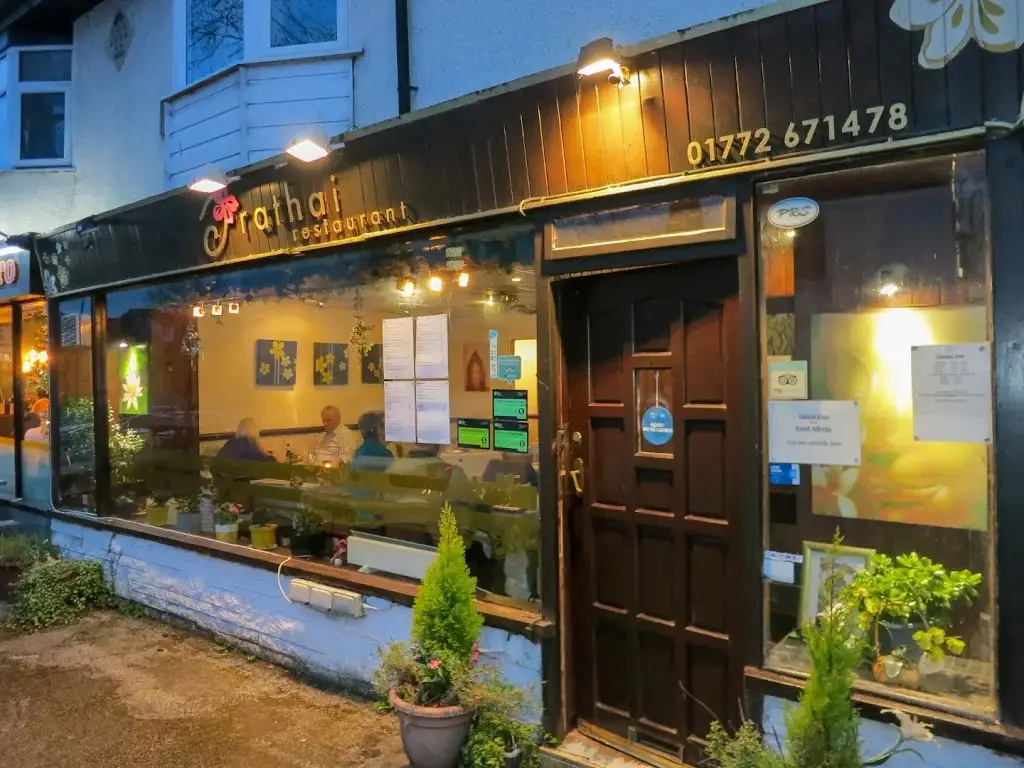 Orathai Restaurant_Wrea Green_slider_image_1