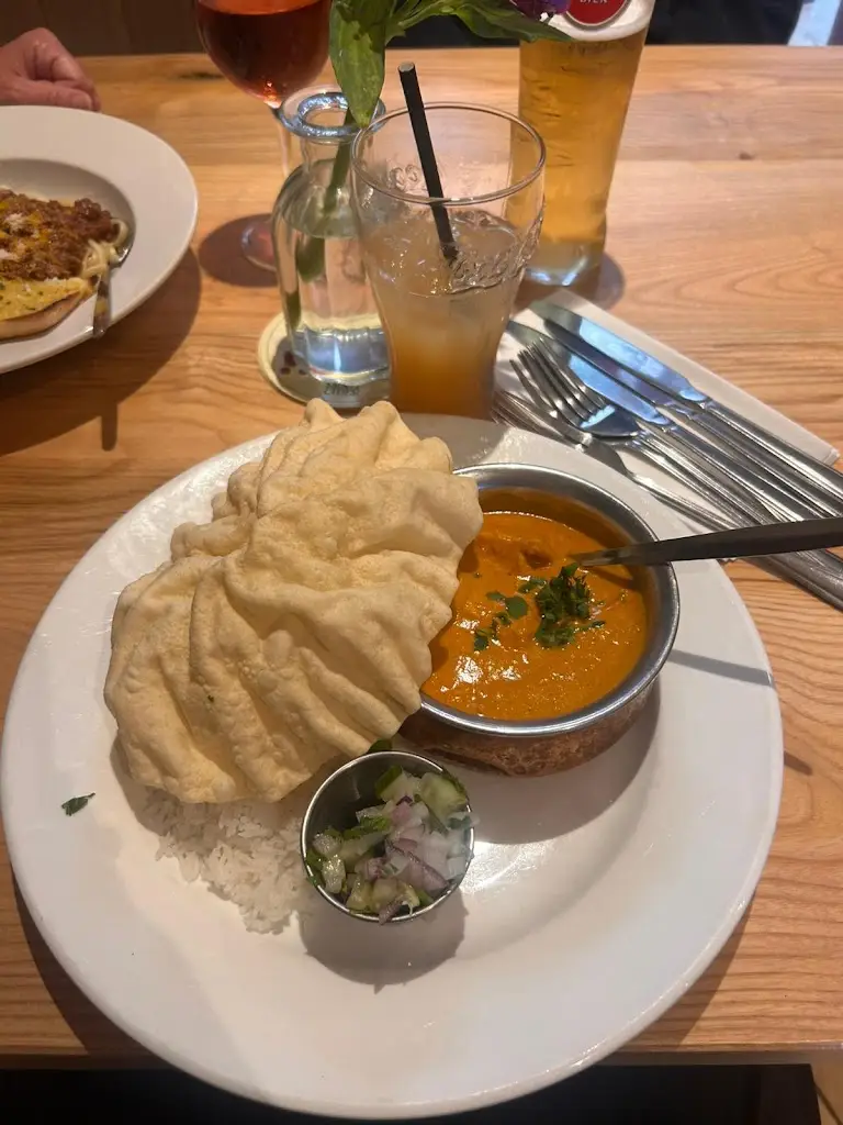 Darren Needham_The Old Village Inn_Bembridge_review