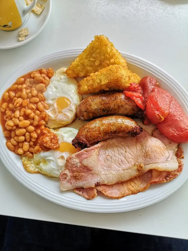 Little Dorrits_Woodhall Spa_slider_image_2