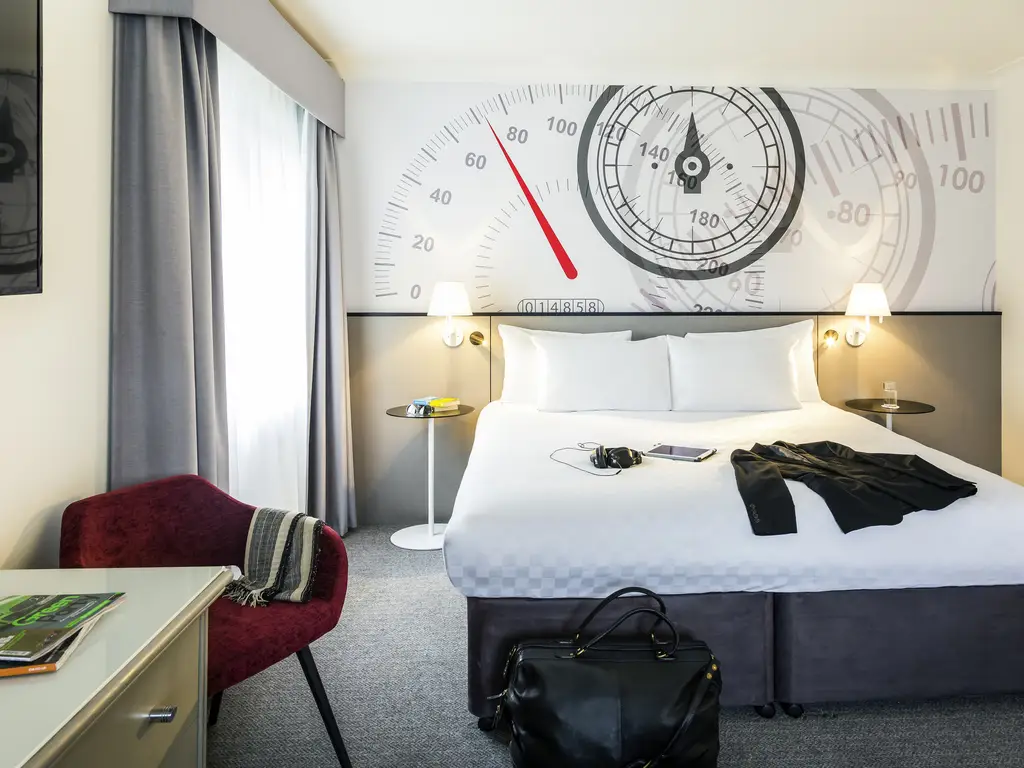 Mercure Dartford Brands Hatch Hotel & Spa_Wrotham_slider_image_3