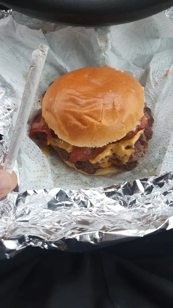 Menu_The SmashedBurger Bar_Woodsetts_image_6