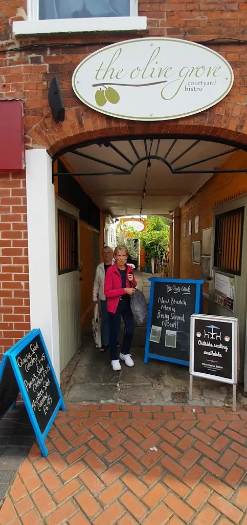 The Olive Grove_Woodsetts_slider_image_2