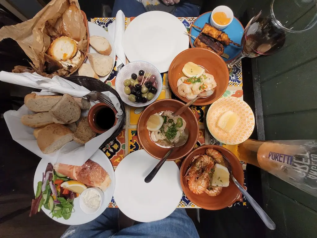 The Olive Grove_Woodsetts_slider_image_3